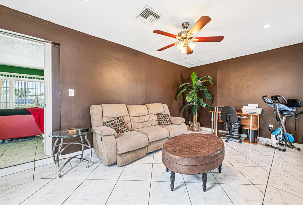 FAIRWAY PINES - Residential