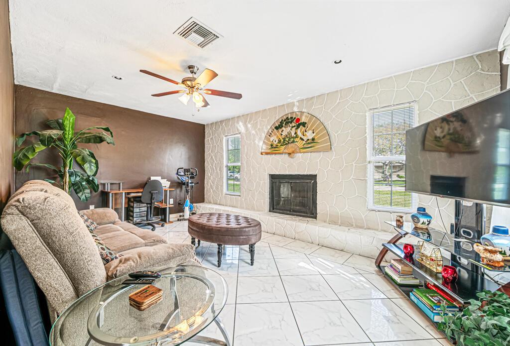 FAIRWAY PINES - Residential