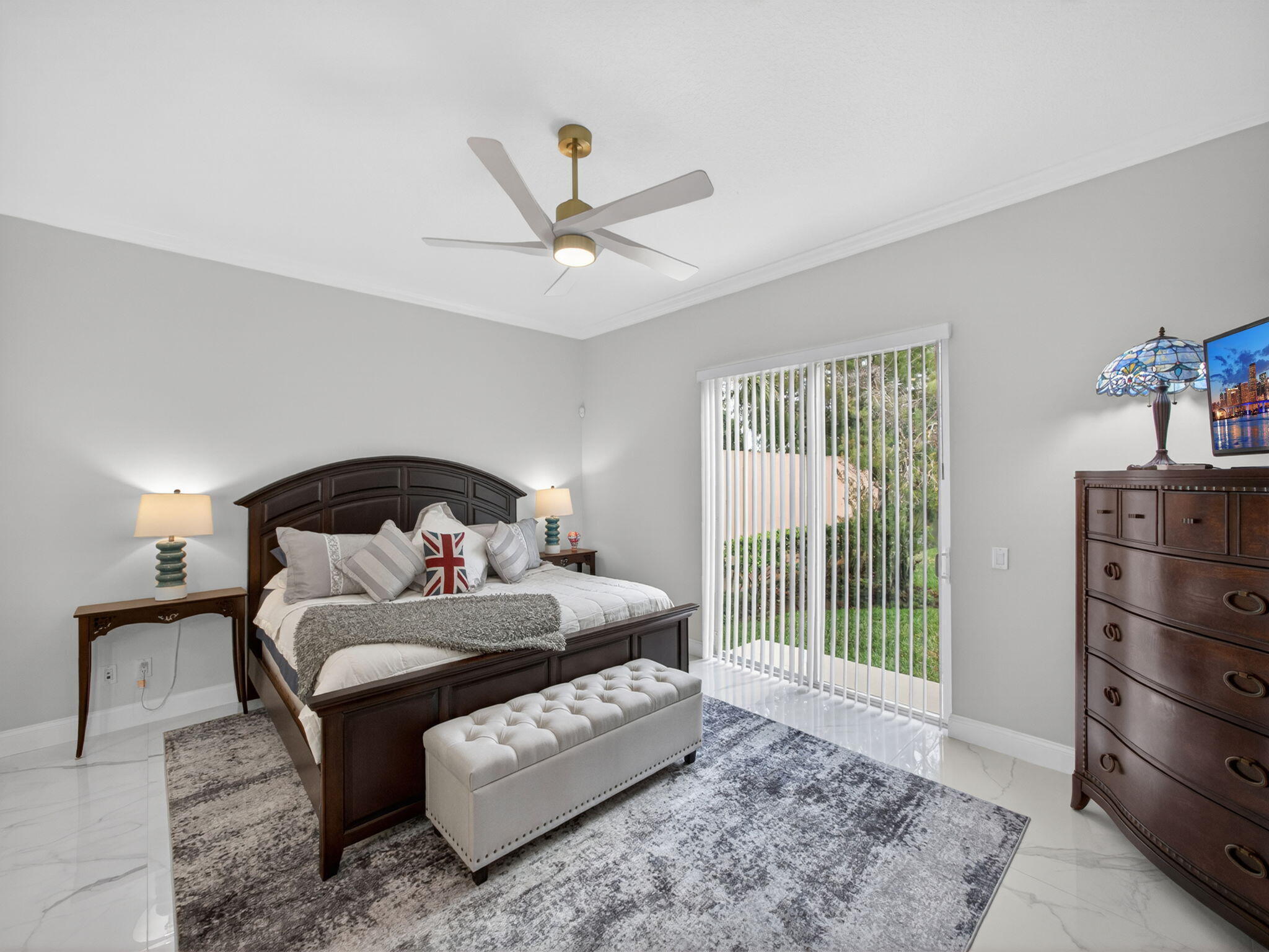 TRADITION PLAT NO 30 - Residential Lease