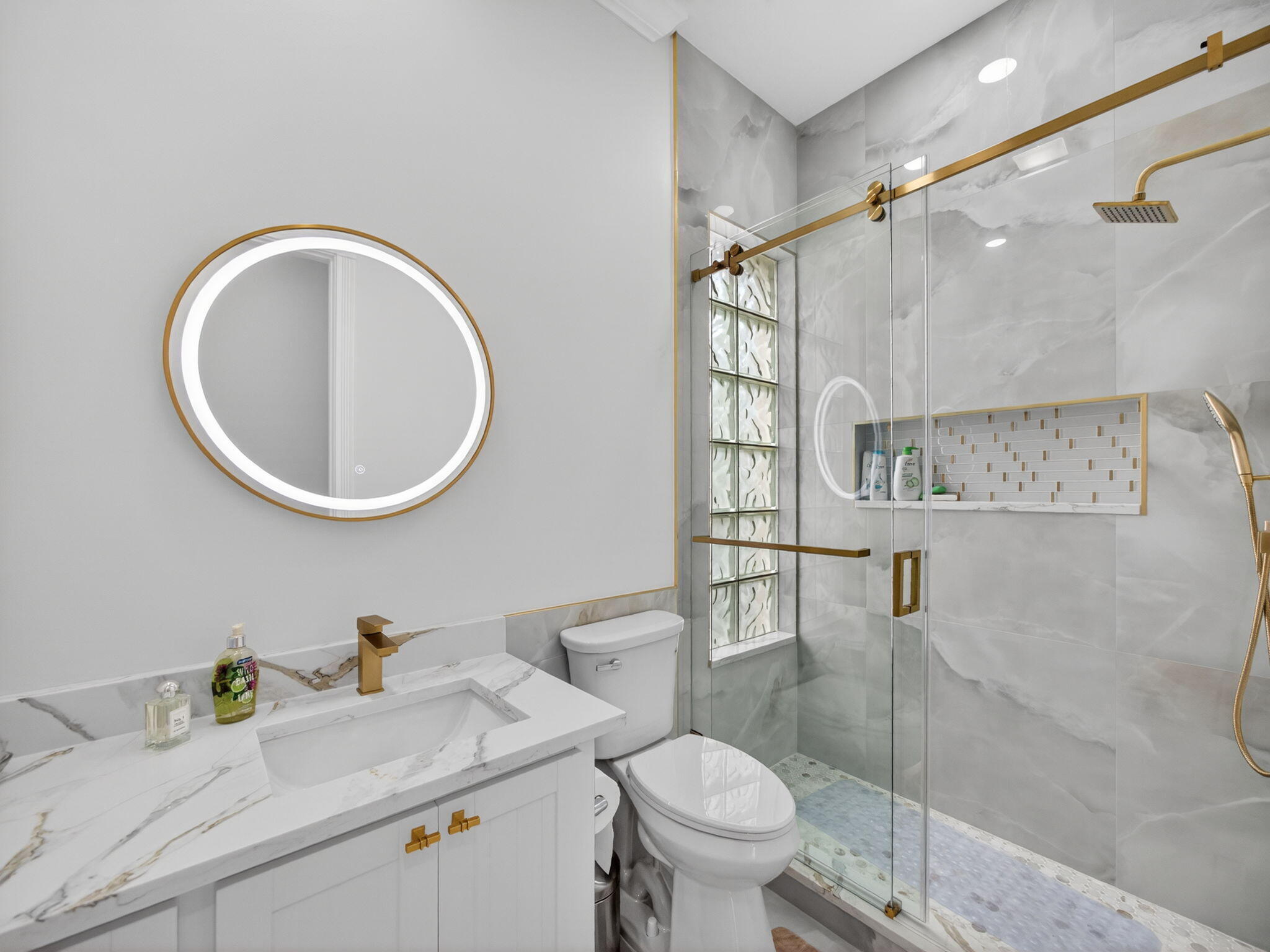 TRADITION PLAT NO 30 - Residential Lease