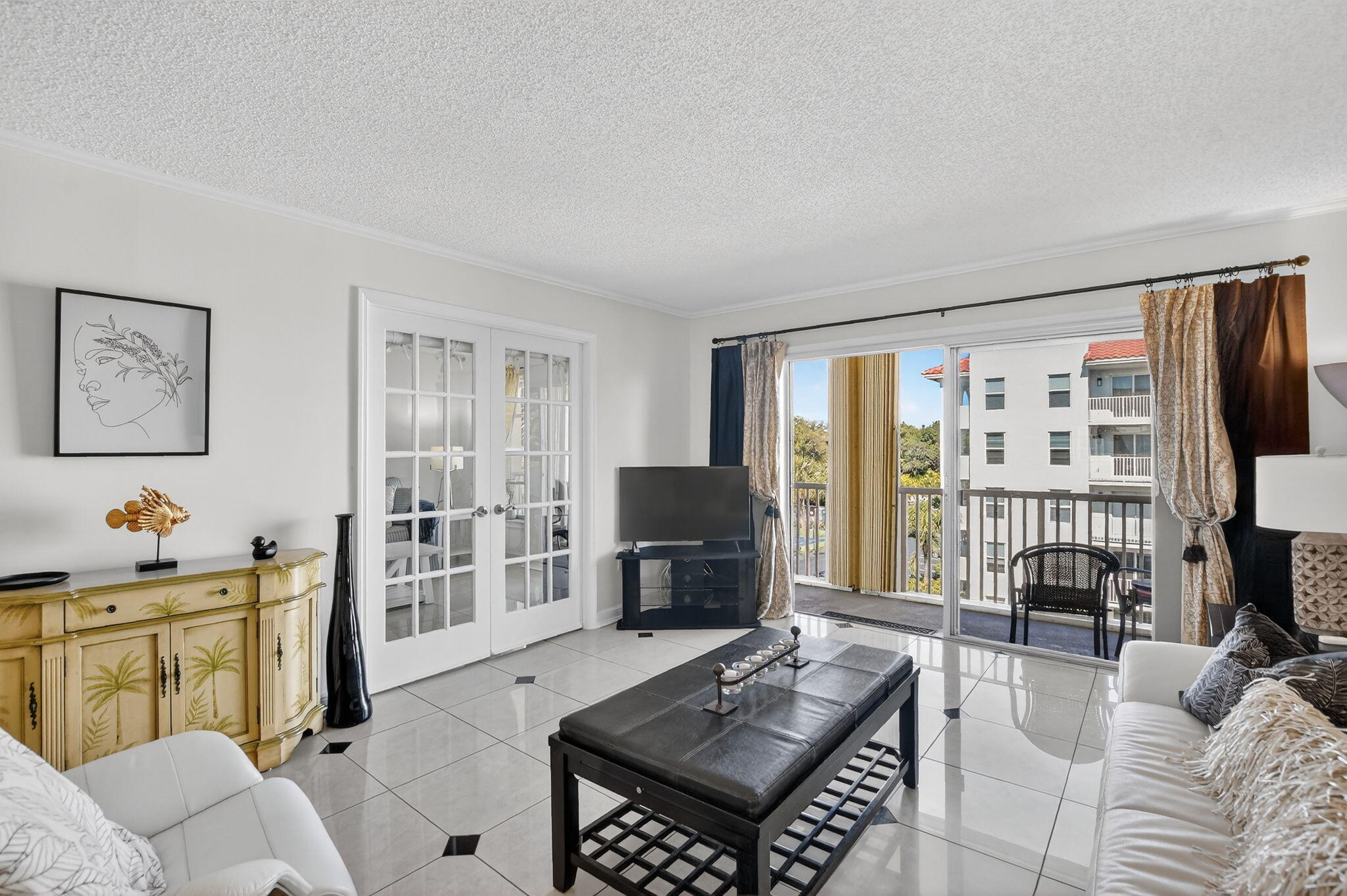 TIERRA DEL MAR CONDO SOUTH - Residential Lease