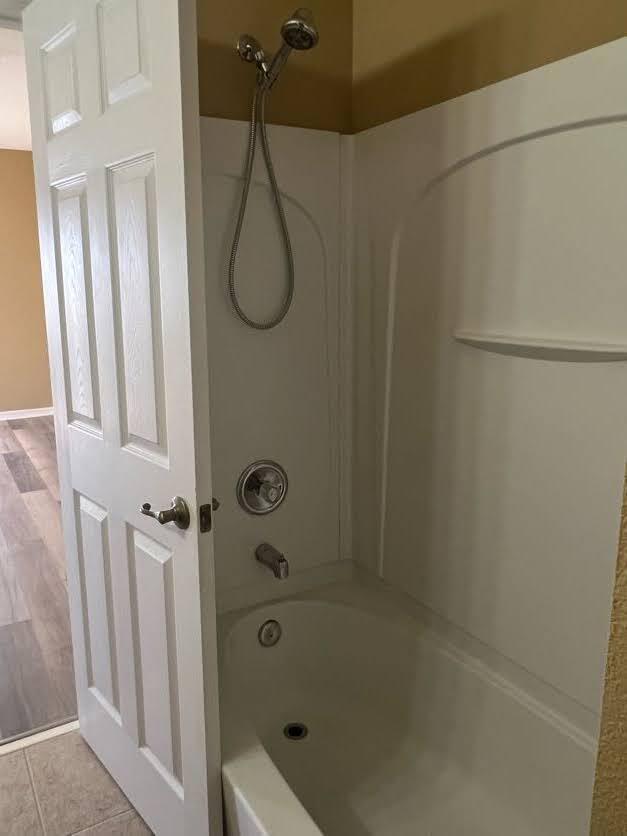 CAMBRIDGE TOWNHOMES - Residential Lease