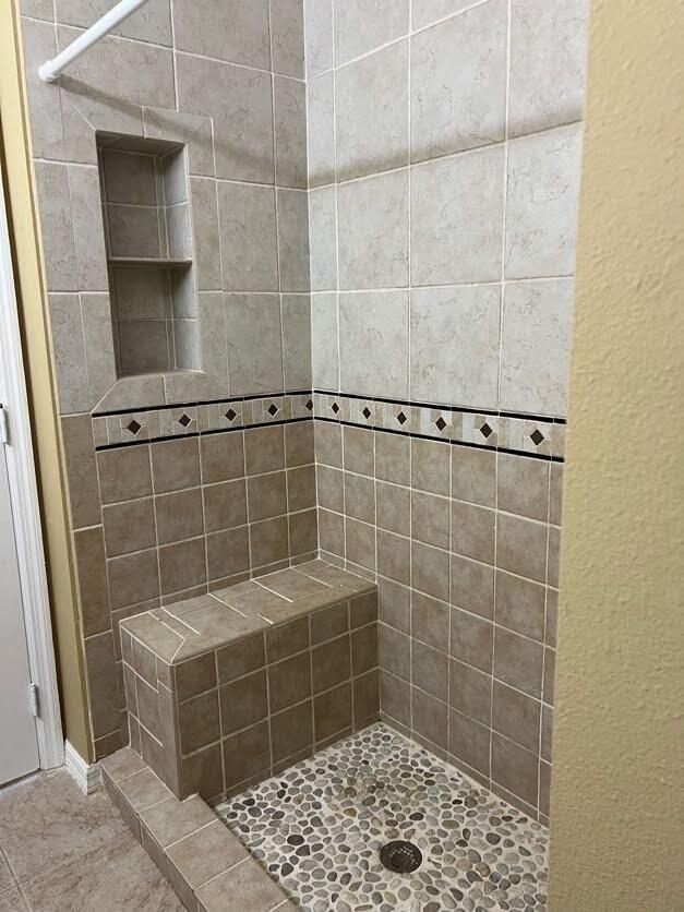 CAMBRIDGE TOWNHOMES - Residential Lease