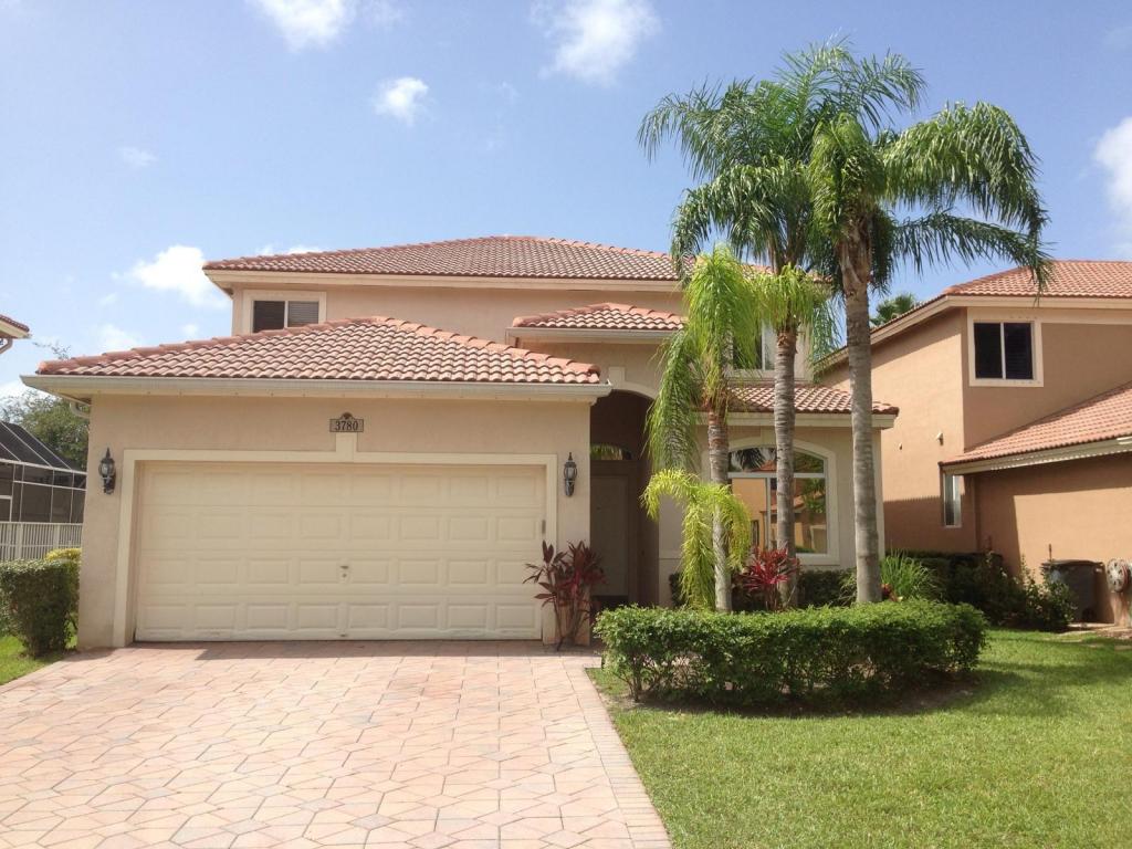 BANYAN TRAILS - Residential Lease