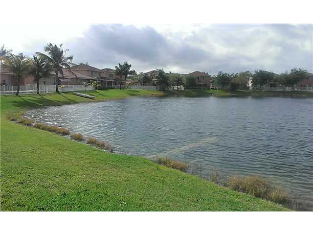 BANYAN TRAILS - Residential Lease