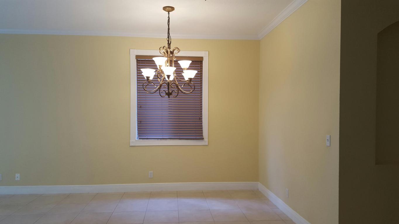 BANYAN TRAILS - Residential Lease