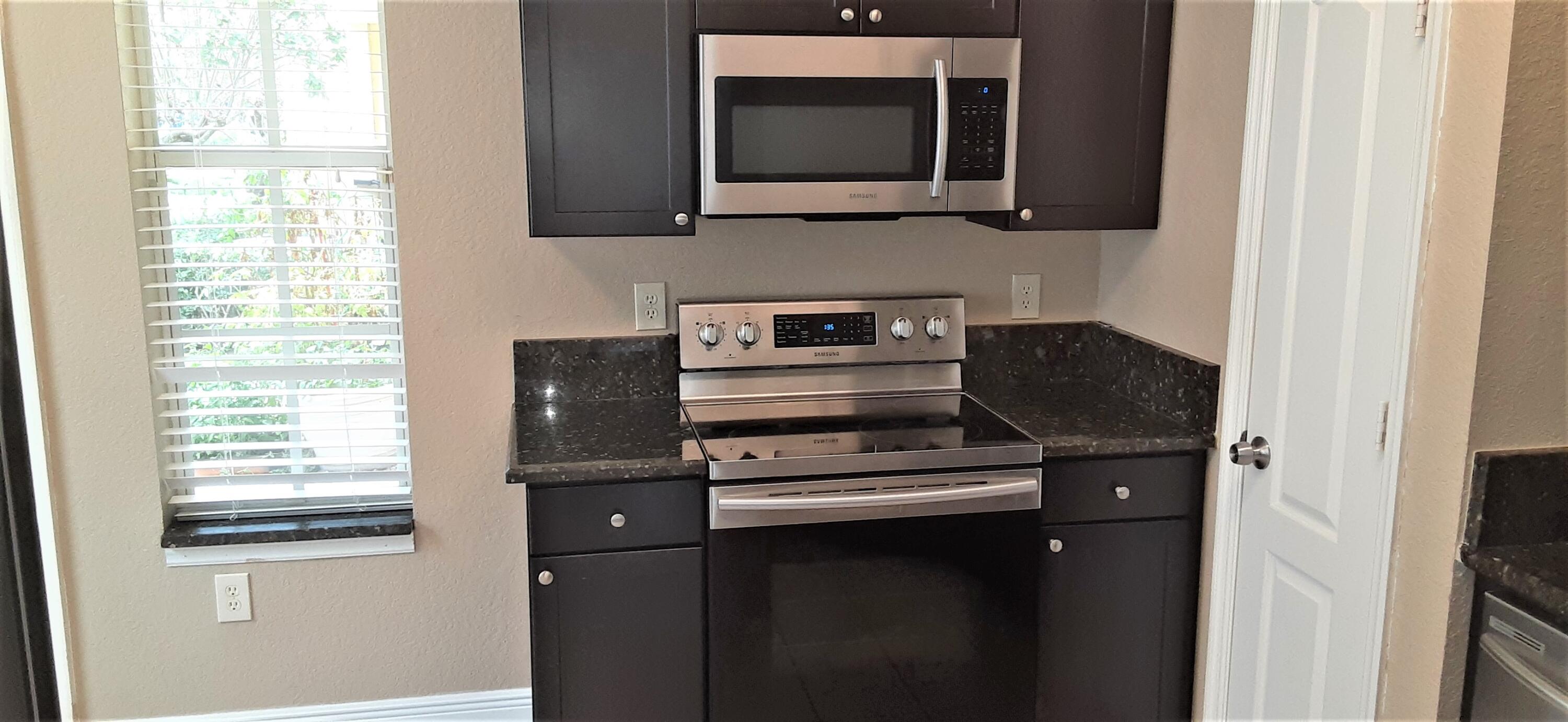 RESIDENCES OF BELMONT AT BOYNTON BEACH CONDO - Residential