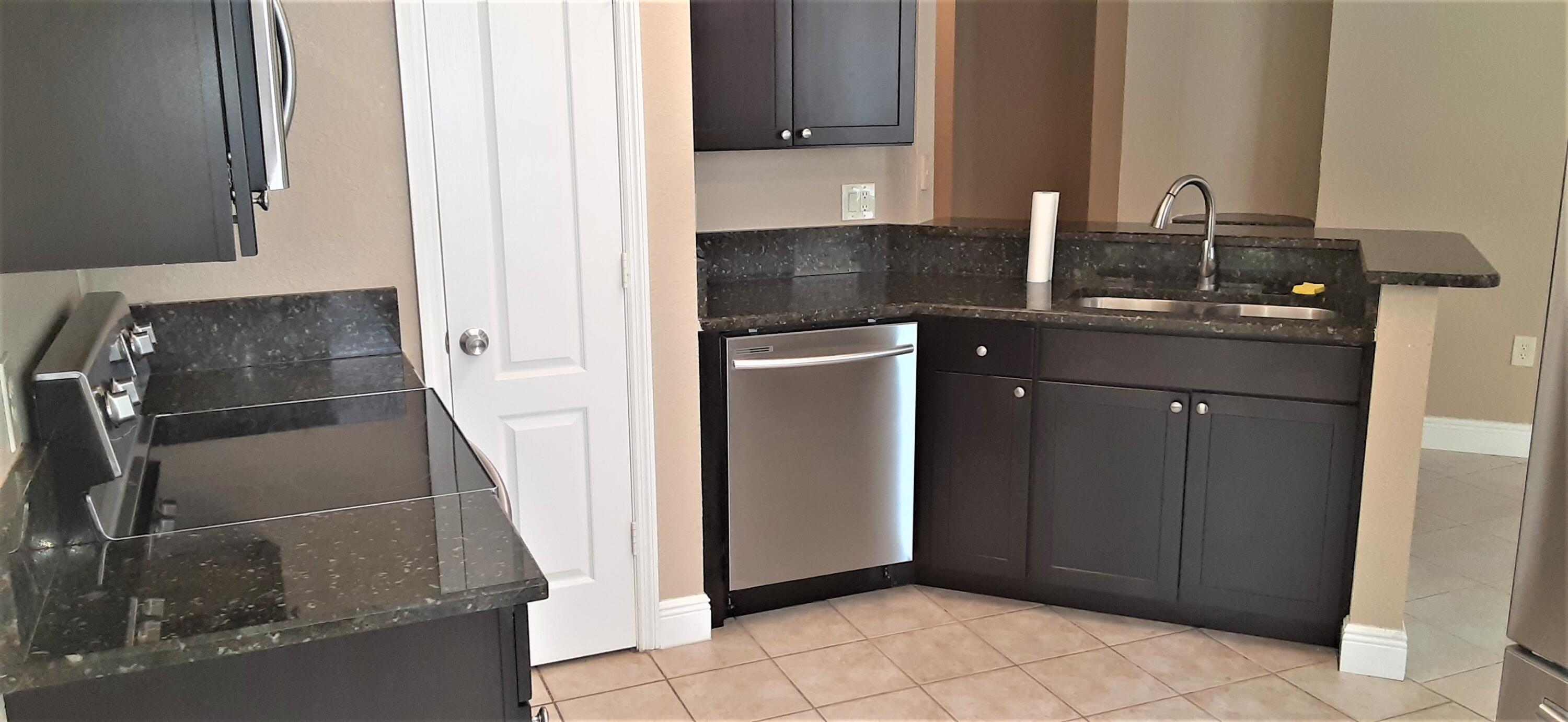 RESIDENCES OF BELMONT AT BOYNTON BEACH CONDO - Residential