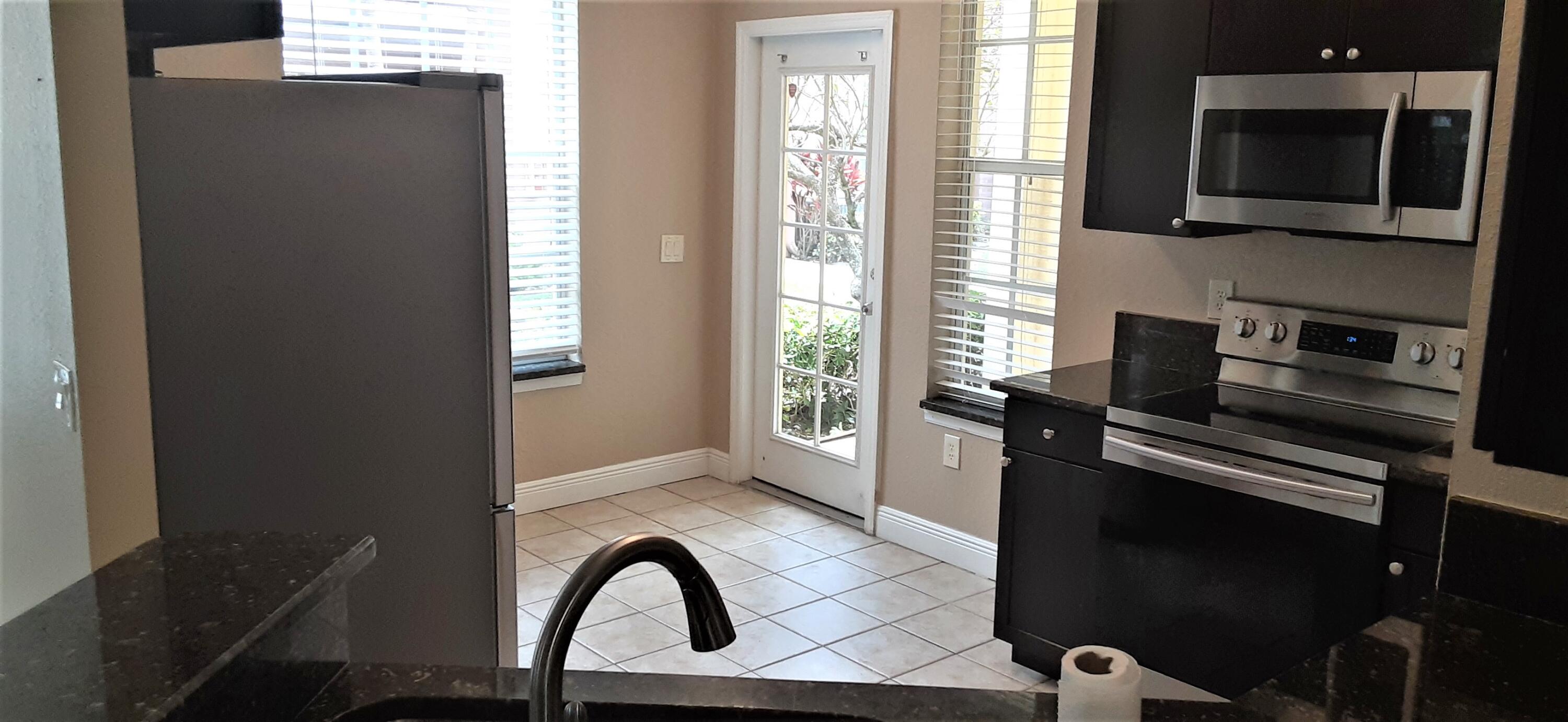 RESIDENCES OF BELMONT AT BOYNTON BEACH CONDO - Residential