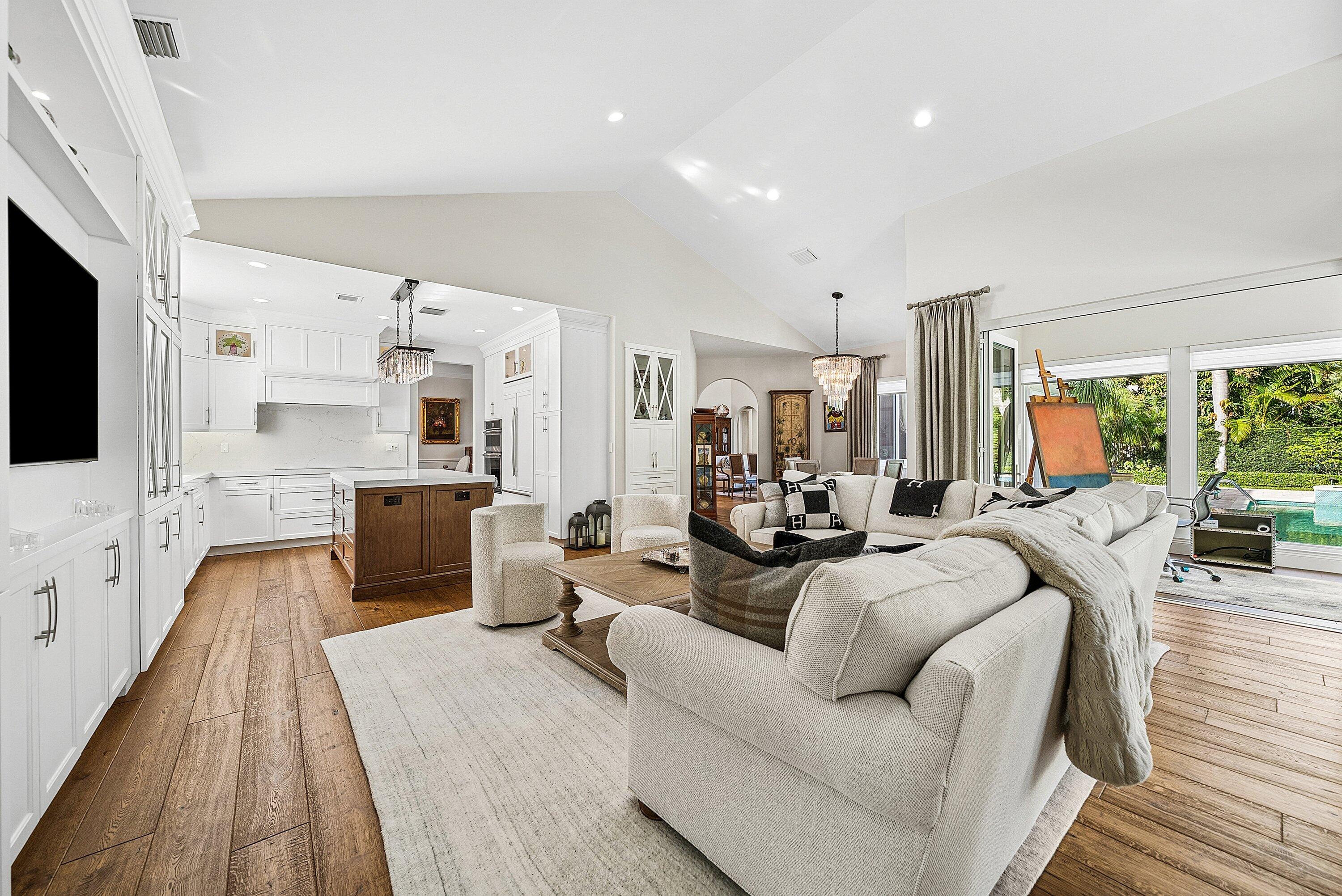 PINE TREE GOLF CLUB - Residential