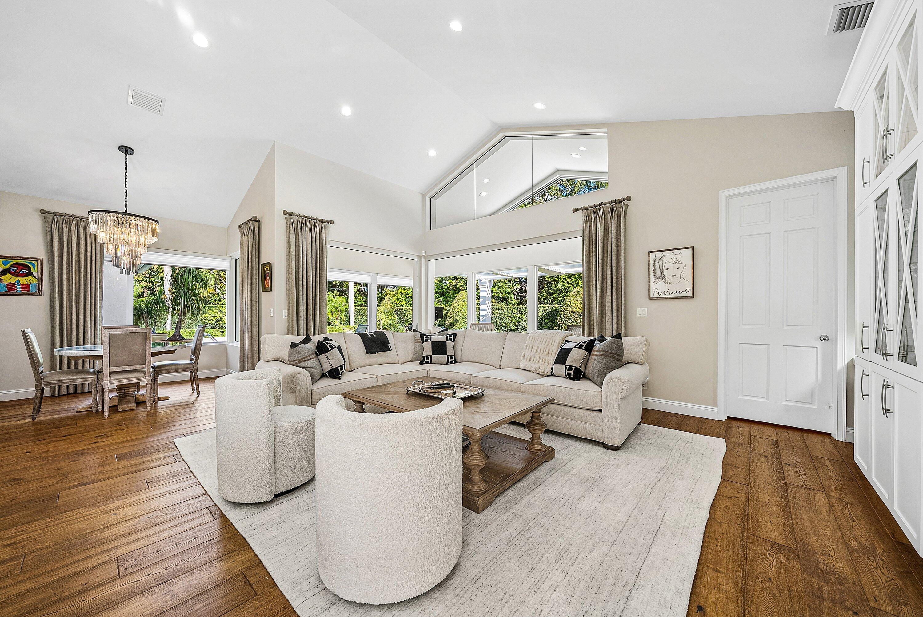 PINE TREE GOLF CLUB - Residential