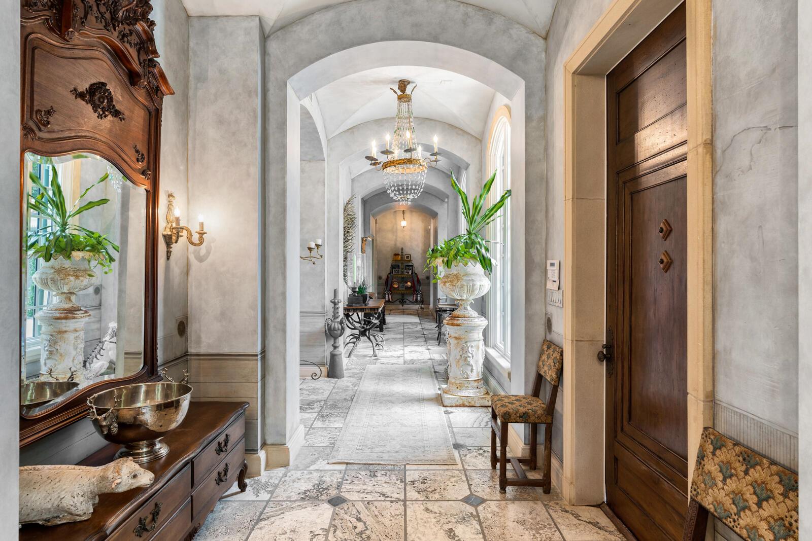 BRIDLE PATH OF Palm Beach - Residential