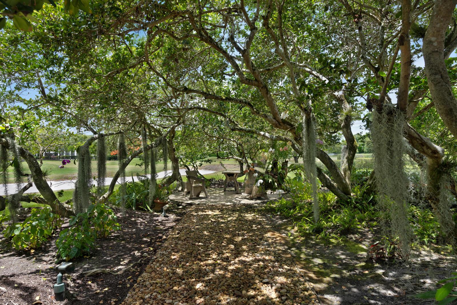 BRIDLE PATH OF Palm Beach - Residential