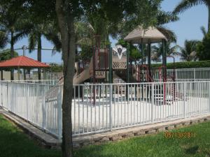 TURTLE CAY - Residential Lease