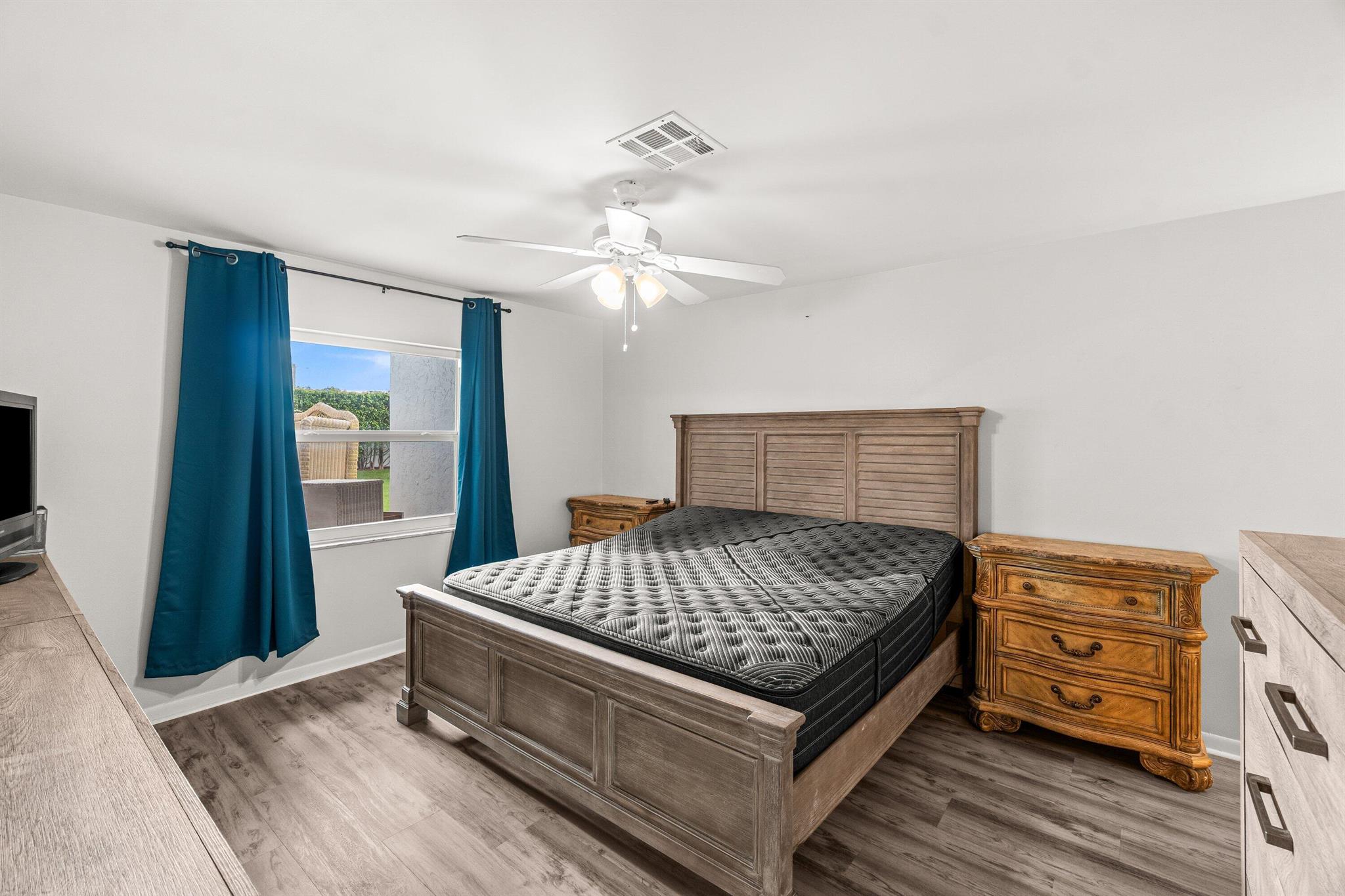 BRIDGEVIEW CONDO - Residential Lease