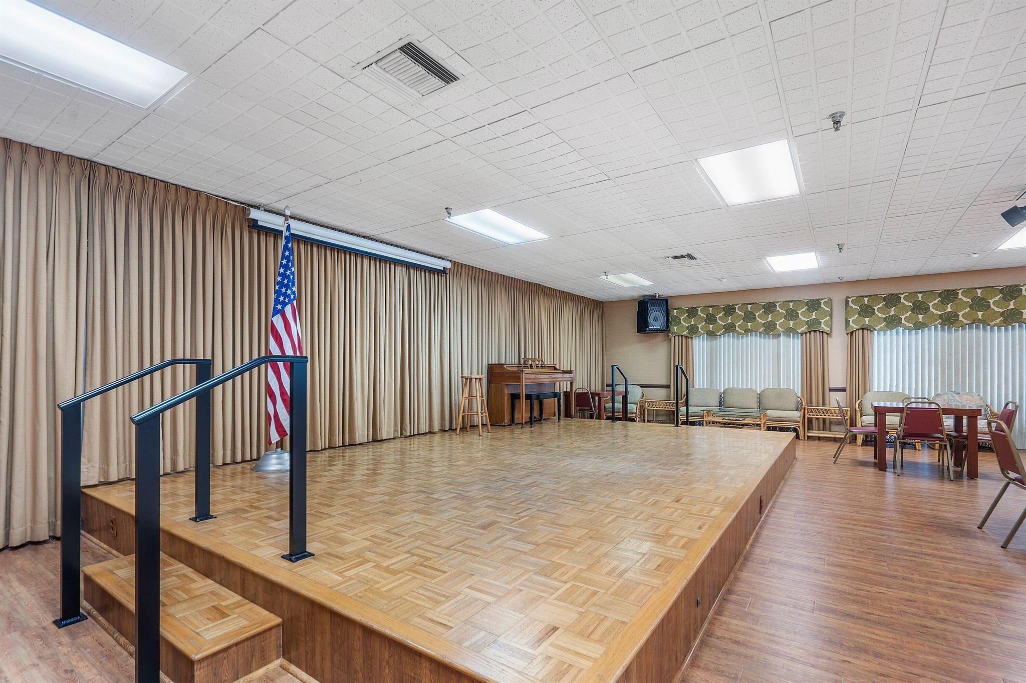 BRIDGEVIEW CONDO - Residential Lease