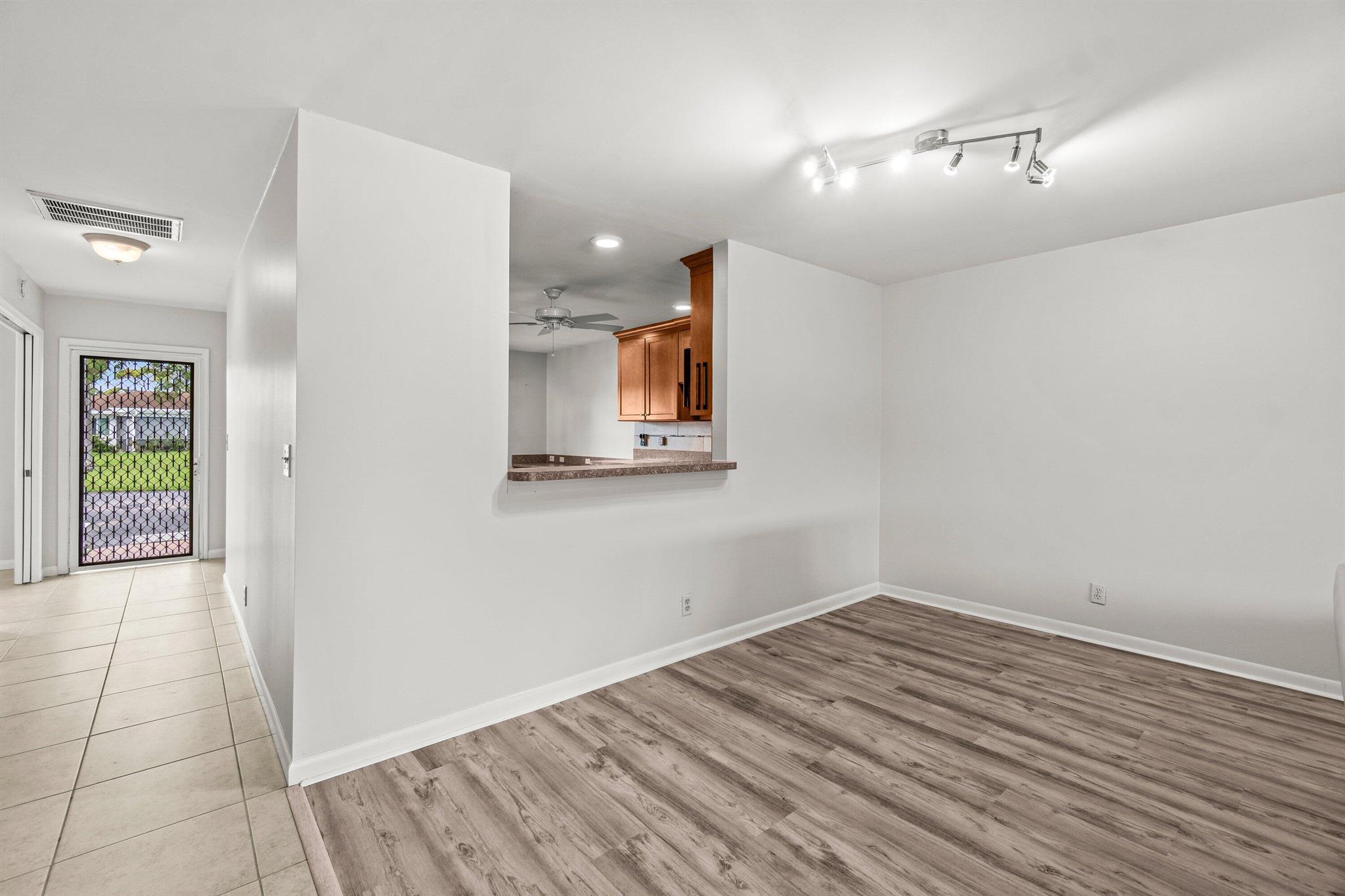 BRIDGEVIEW CONDO - Residential Lease