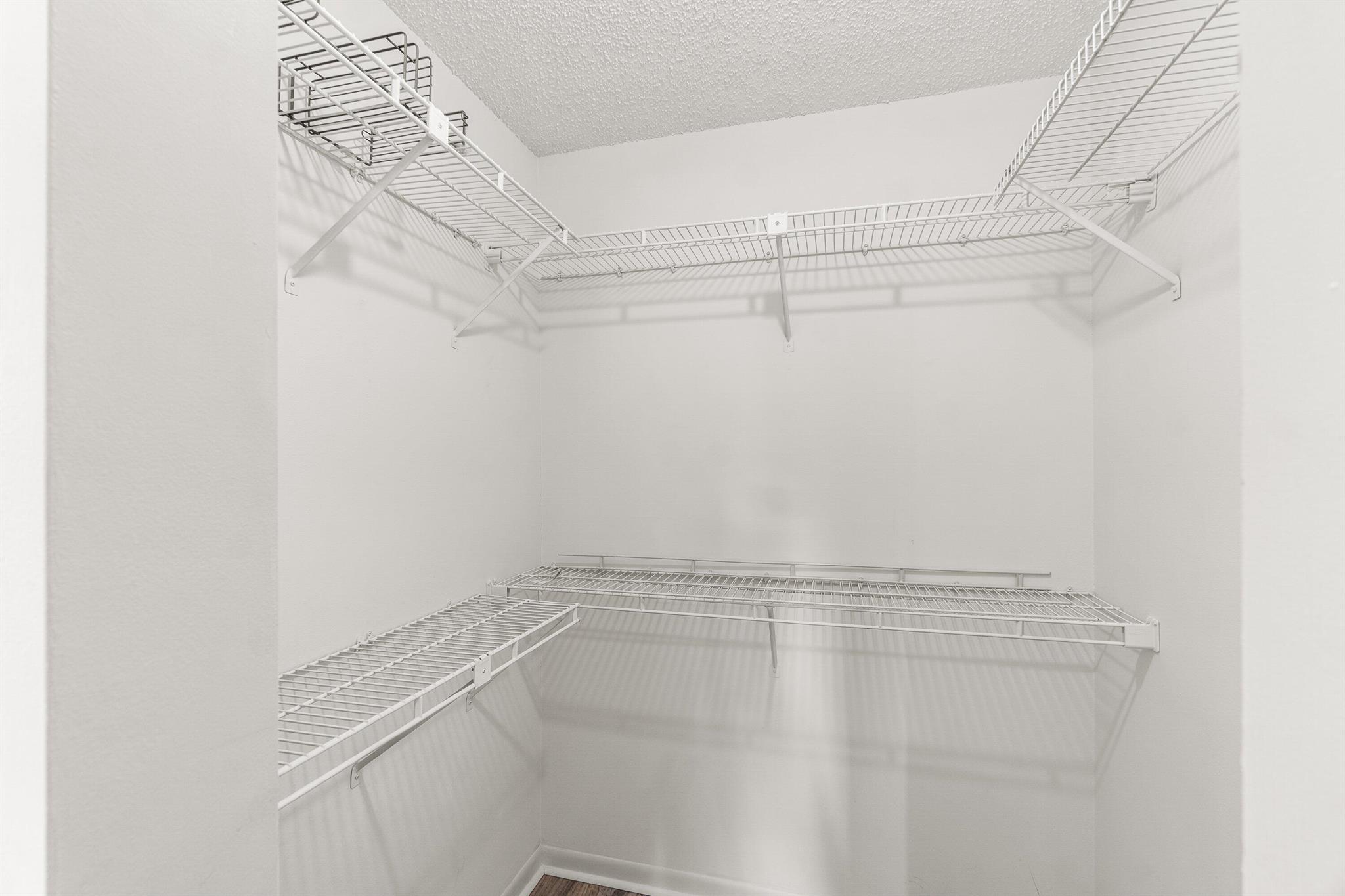 BRIDGEVIEW CONDO - Residential Lease