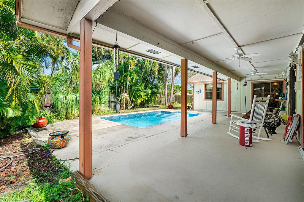 EASTWOOD OF WELLINGTON 3 - Residential