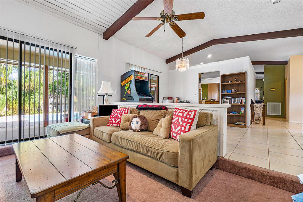 EASTWOOD OF WELLINGTON 3 - Residential