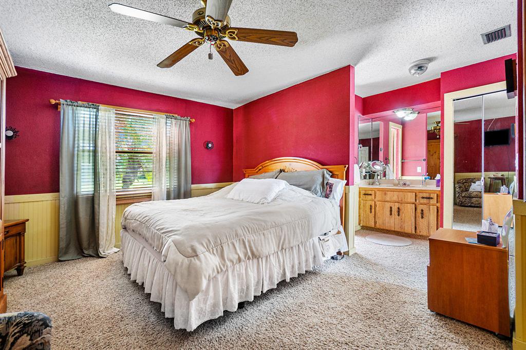 EASTWOOD OF WELLINGTON 3 - Residential