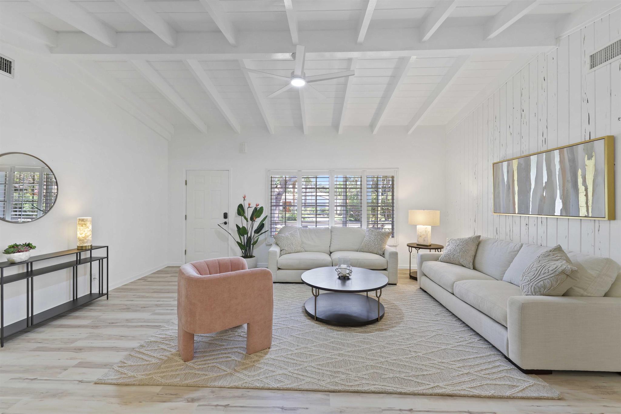 LAS PALMAS SUB - Residential