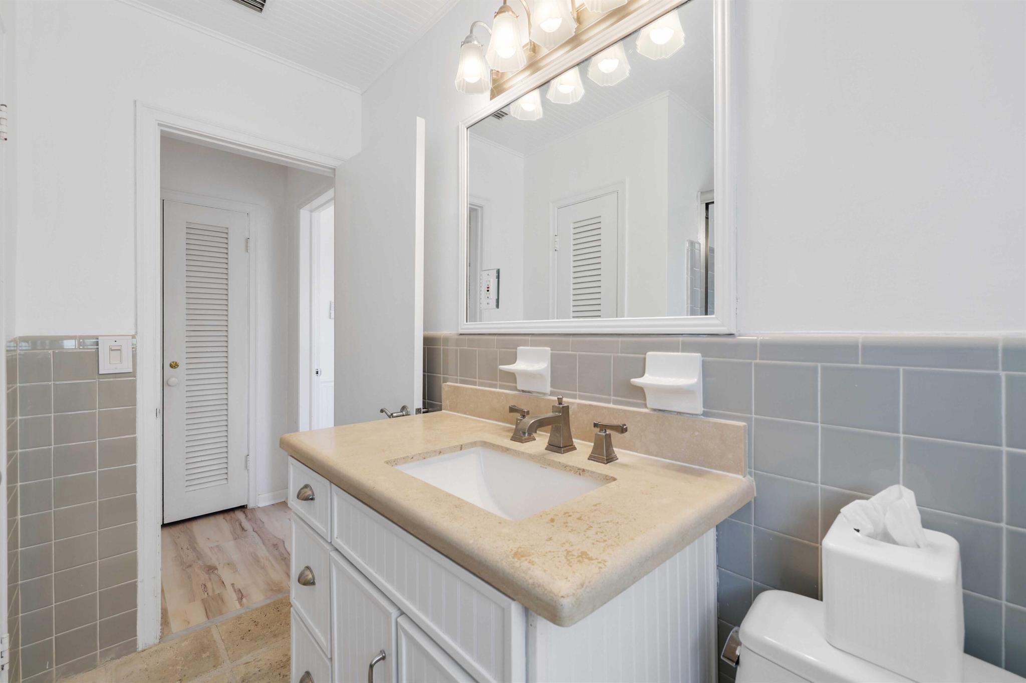 LAS PALMAS SUB - Residential