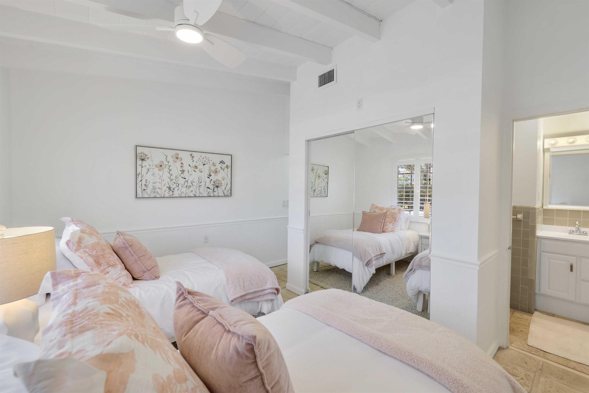 LAS PALMAS SUB - Residential