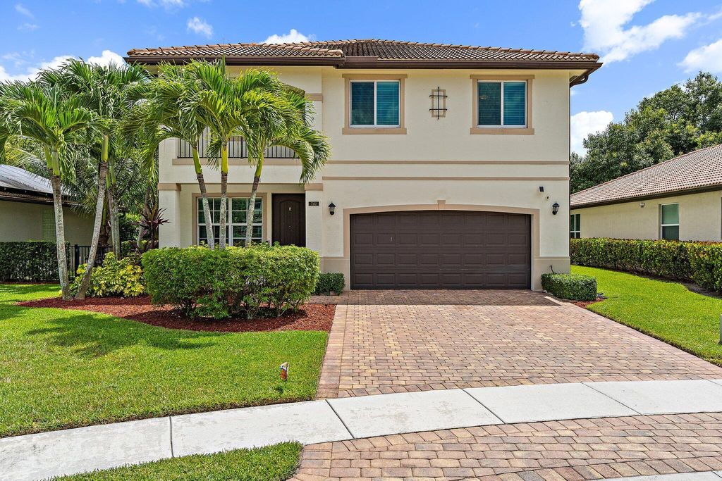 Photo of 7162 Limestone Cay Road, Jupiter, FL 33458 (MLS # R11119096)