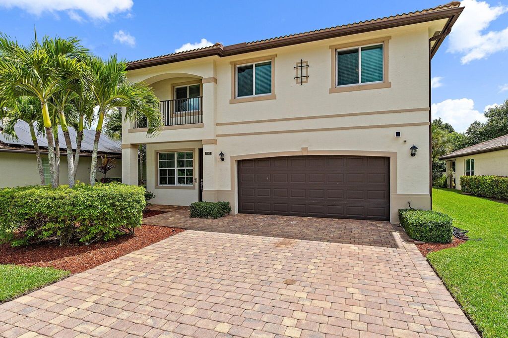 Photo of 7162 Limestone Cay Road, Jupiter, FL 33458 (MLS # R11119096)