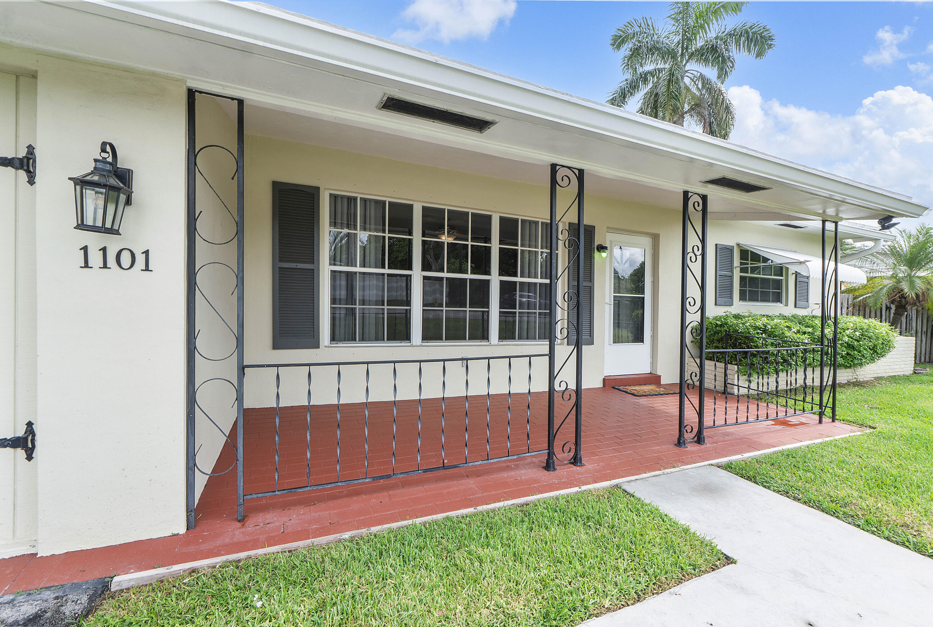 1101 NE 35th Street