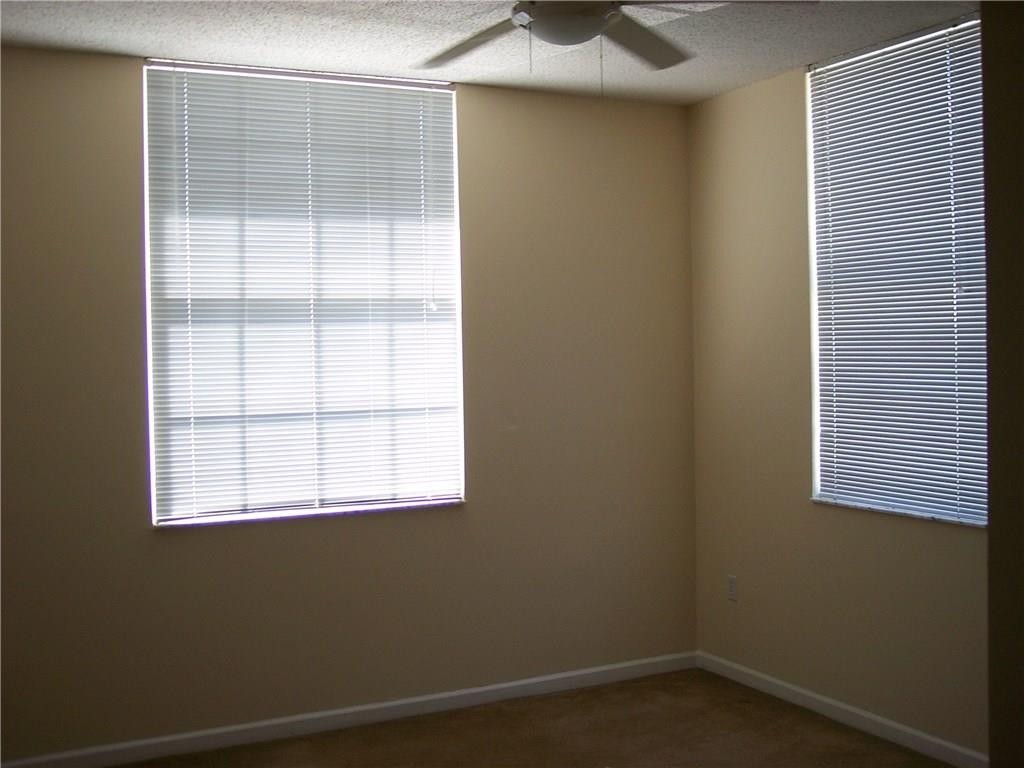 REGENT PARK - Residential