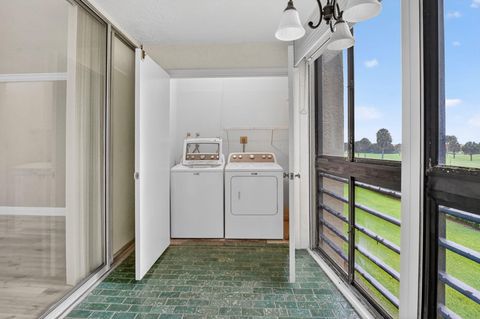 Tiny photo for 23305 N Barwood Ln Lane N #209, Boca Raton, FL 33428 (MLS # B26027190)