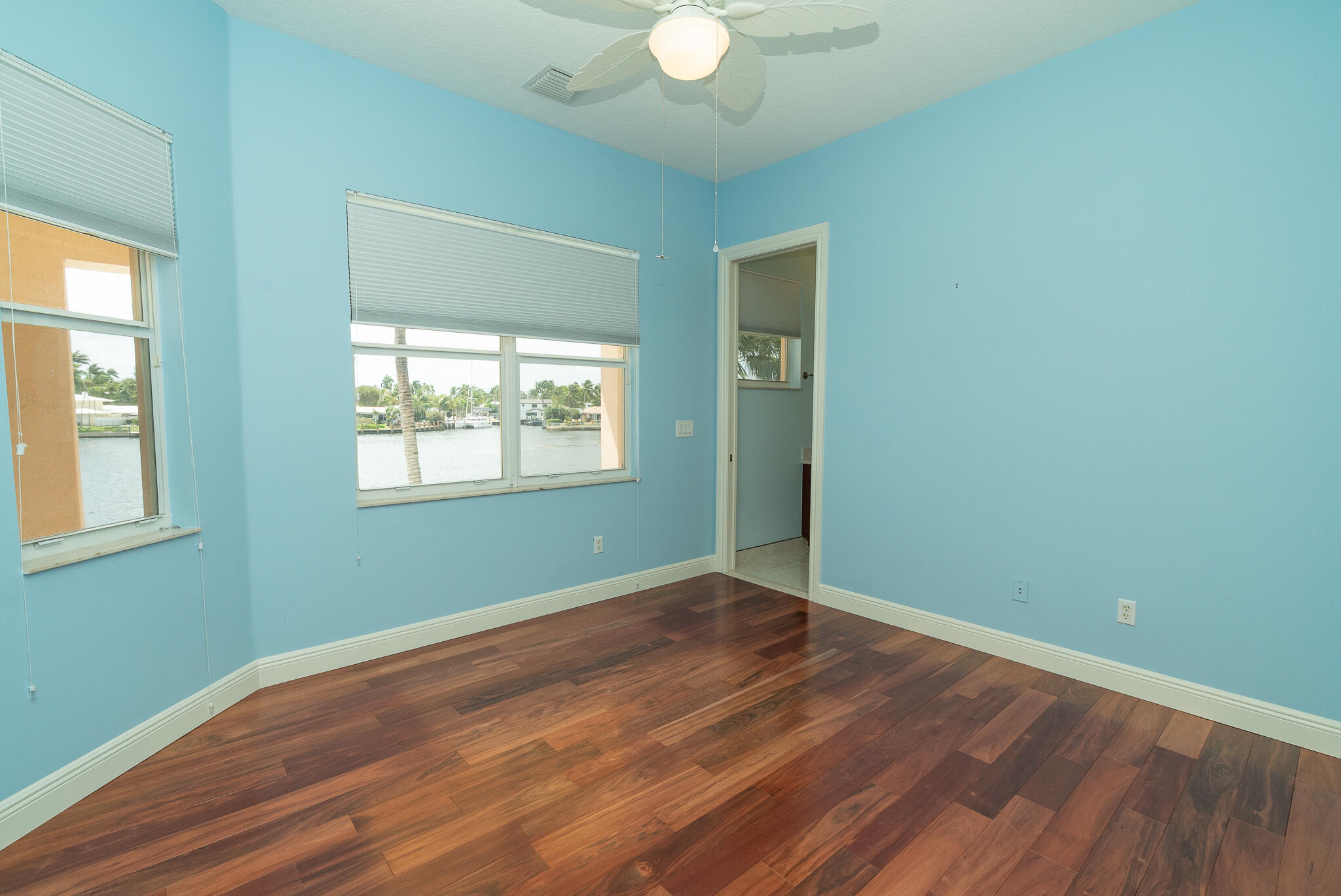 CYPRESS POINT - Residential