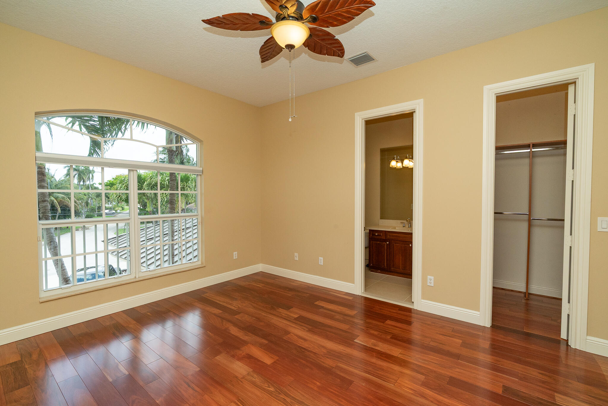 CYPRESS POINT - Residential