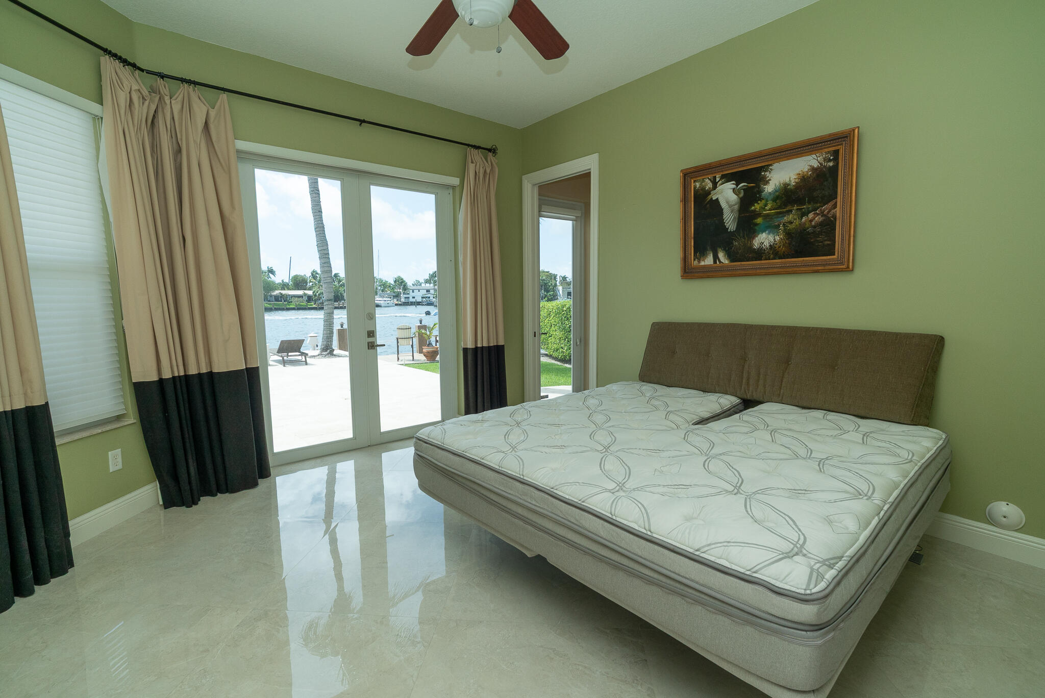 CYPRESS POINT - Residential