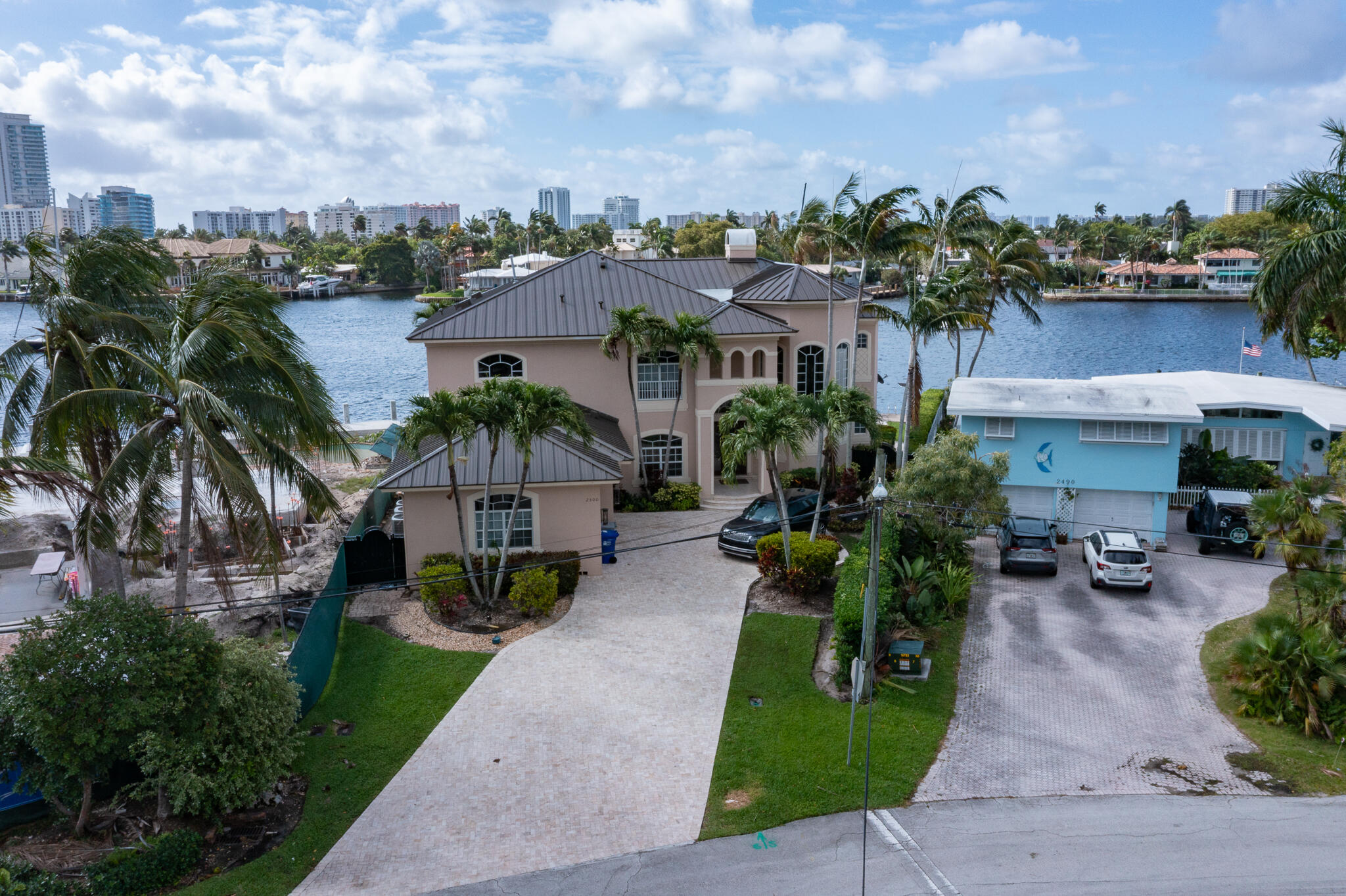 CYPRESS POINT - Residential