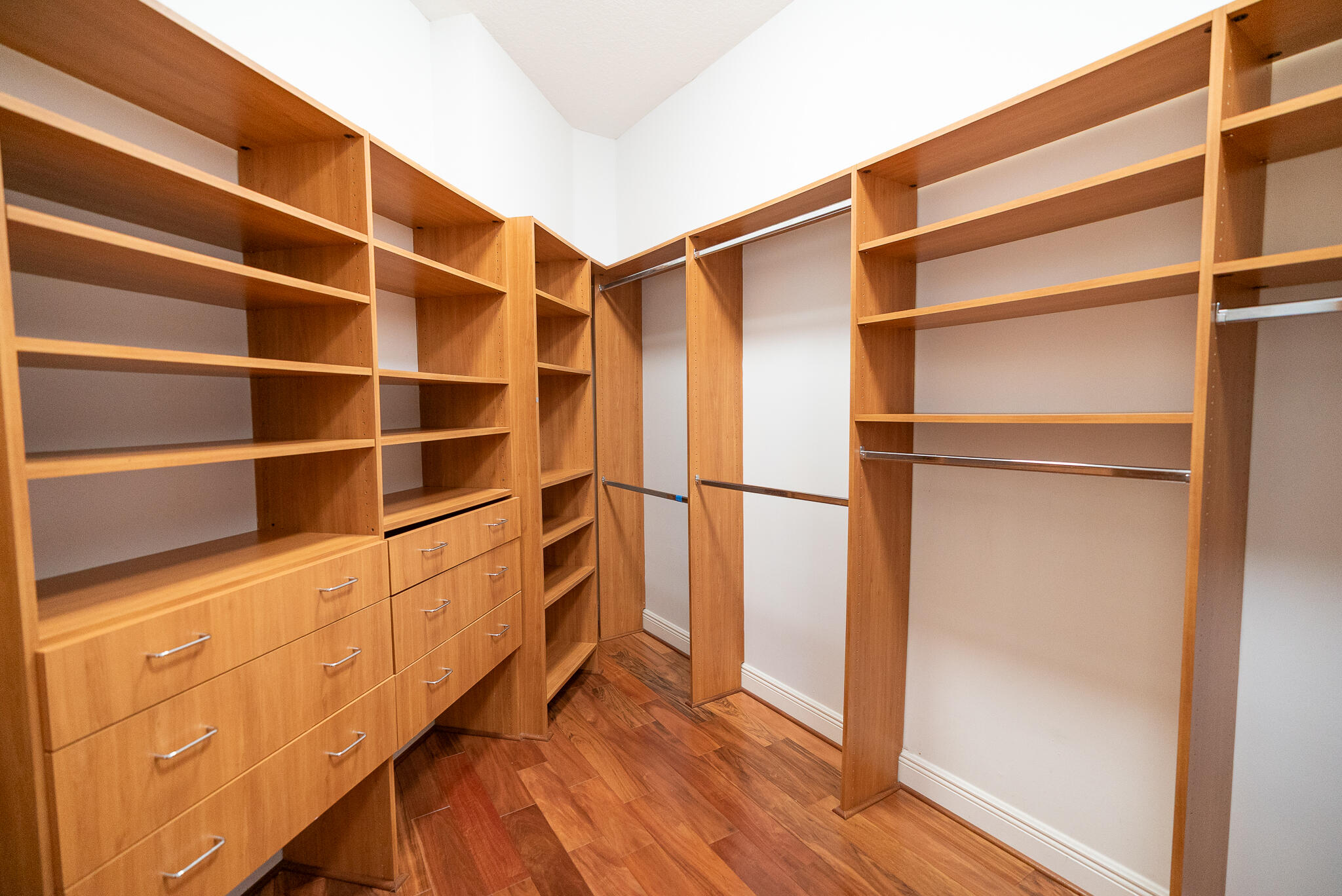 CYPRESS POINT - Residential