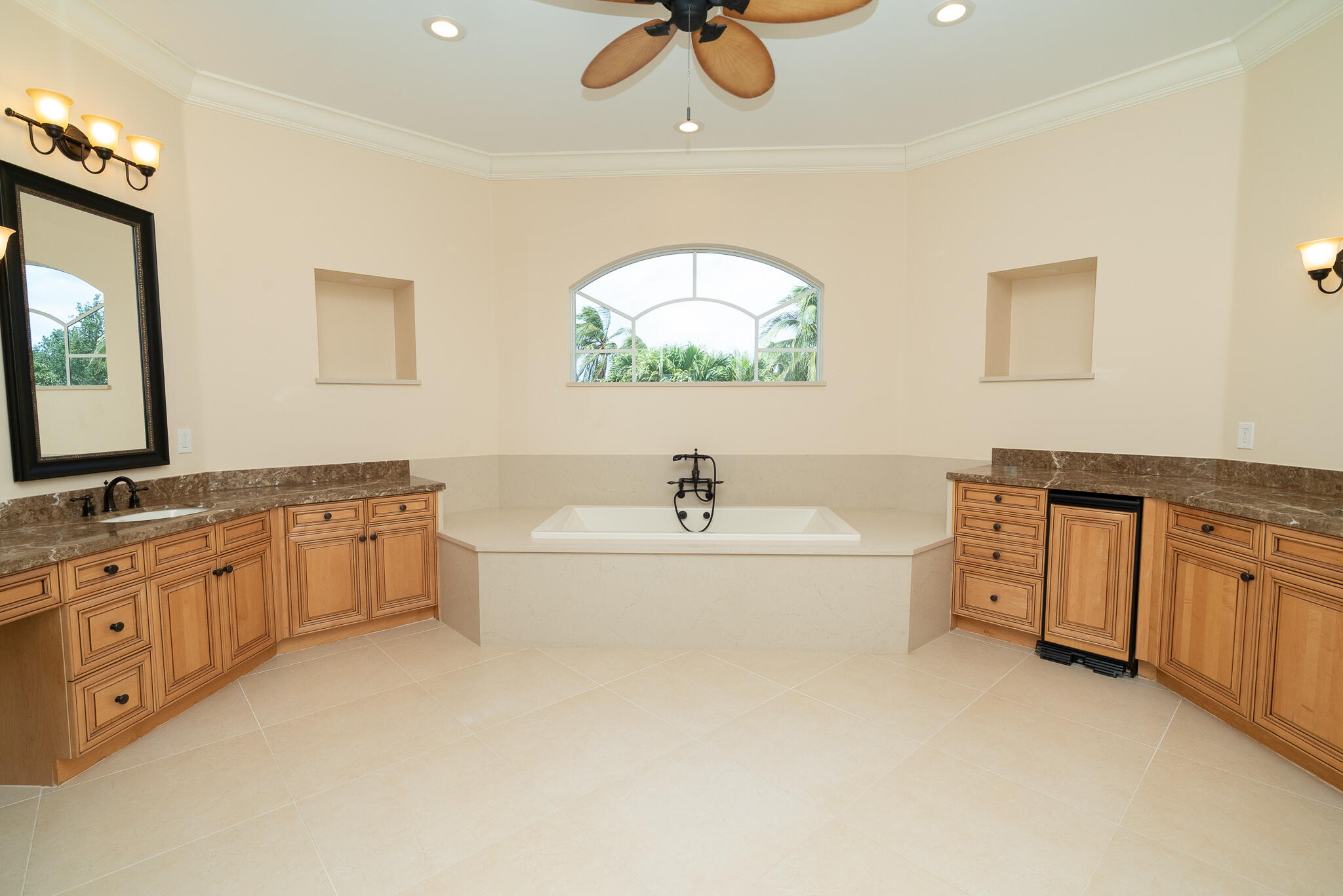 CYPRESS POINT - Residential