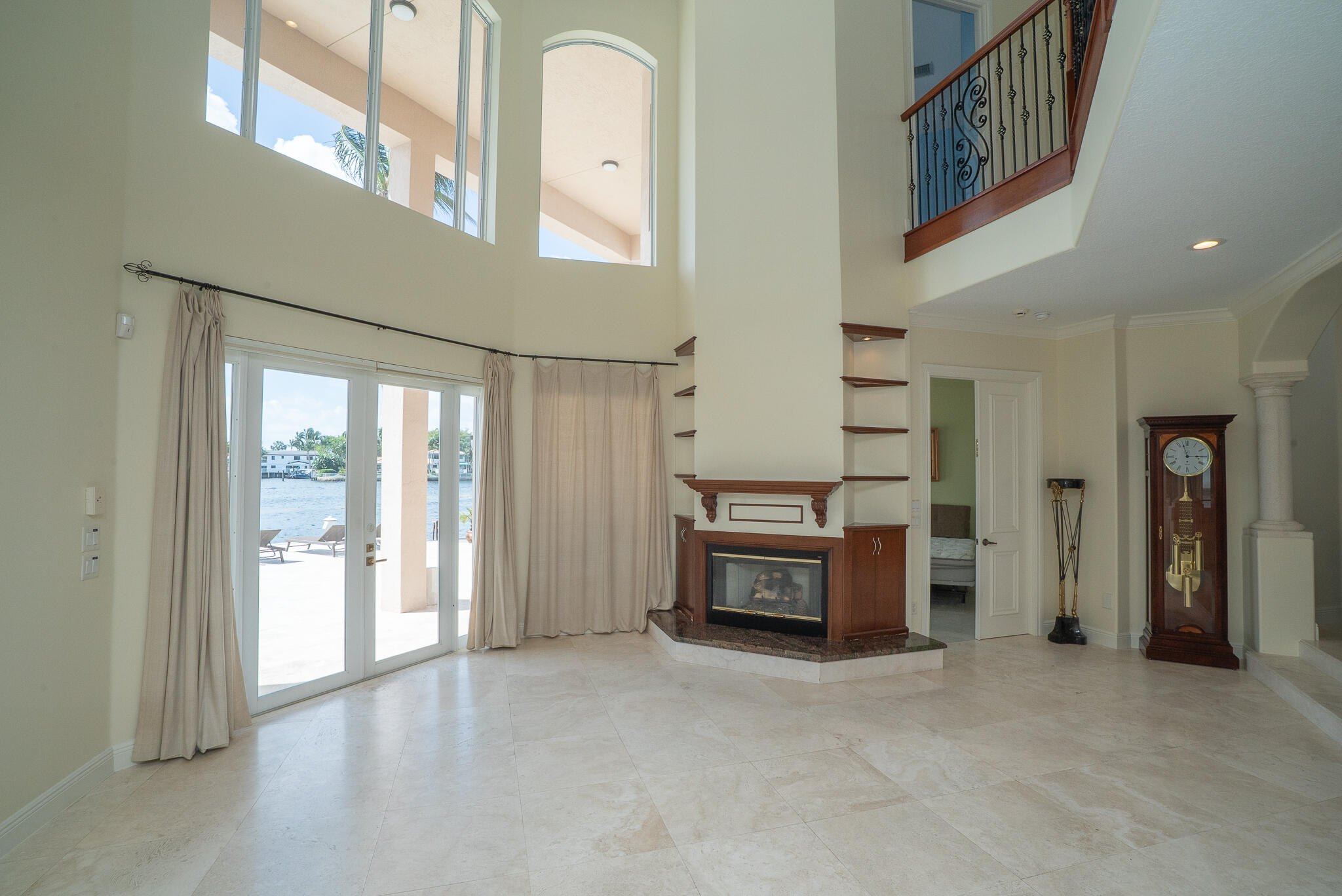 CYPRESS POINT - Residential