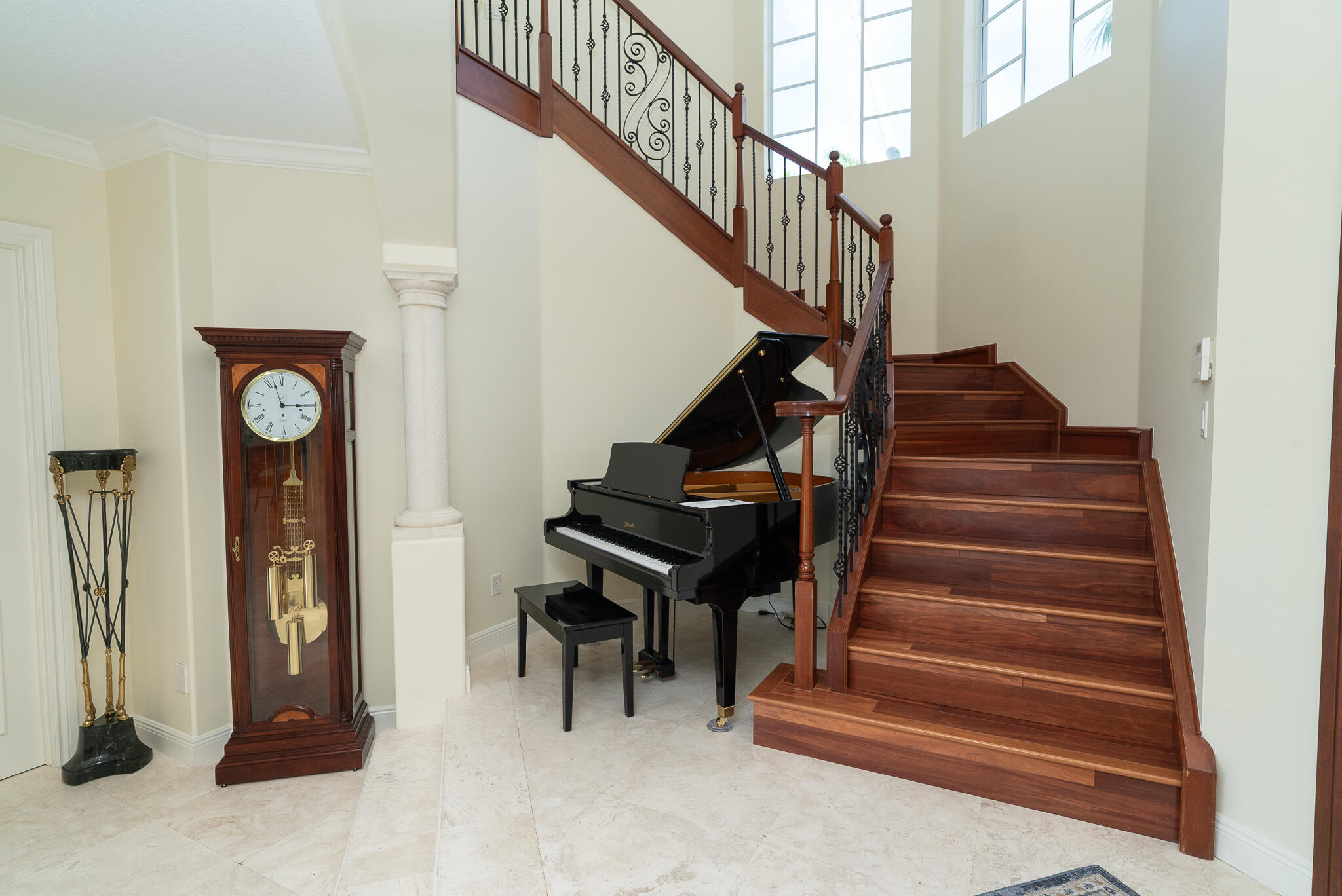 CYPRESS POINT - Residential