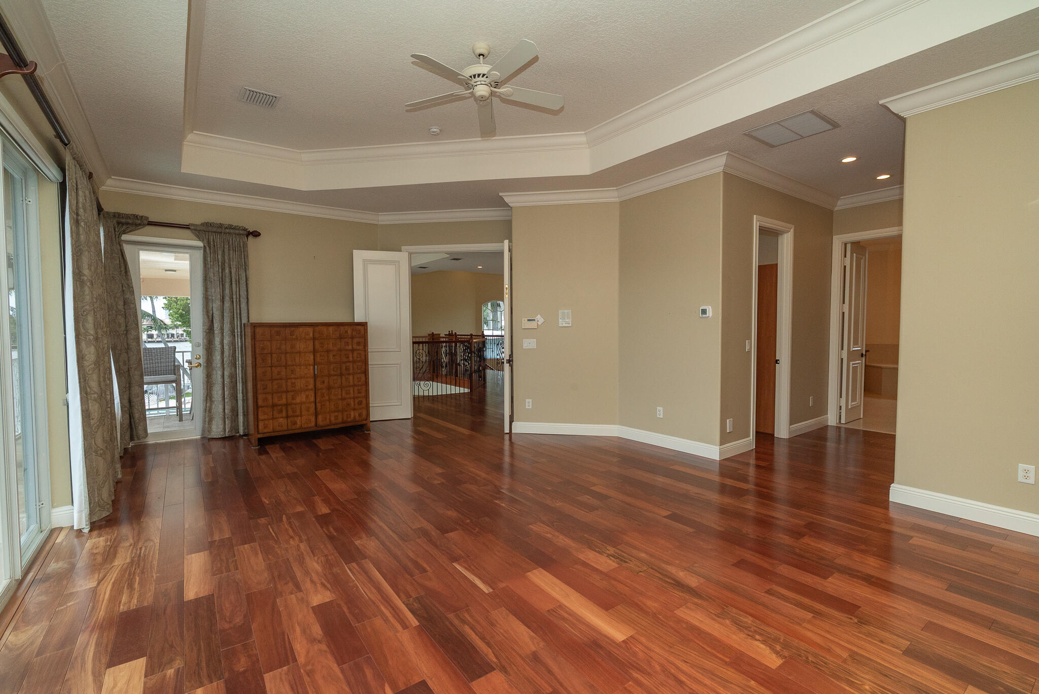 CYPRESS POINT - Residential