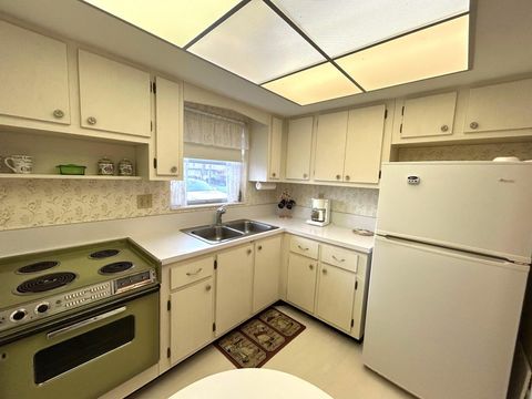 2955 Crosley Drive W F West Palm Beach FL 33415