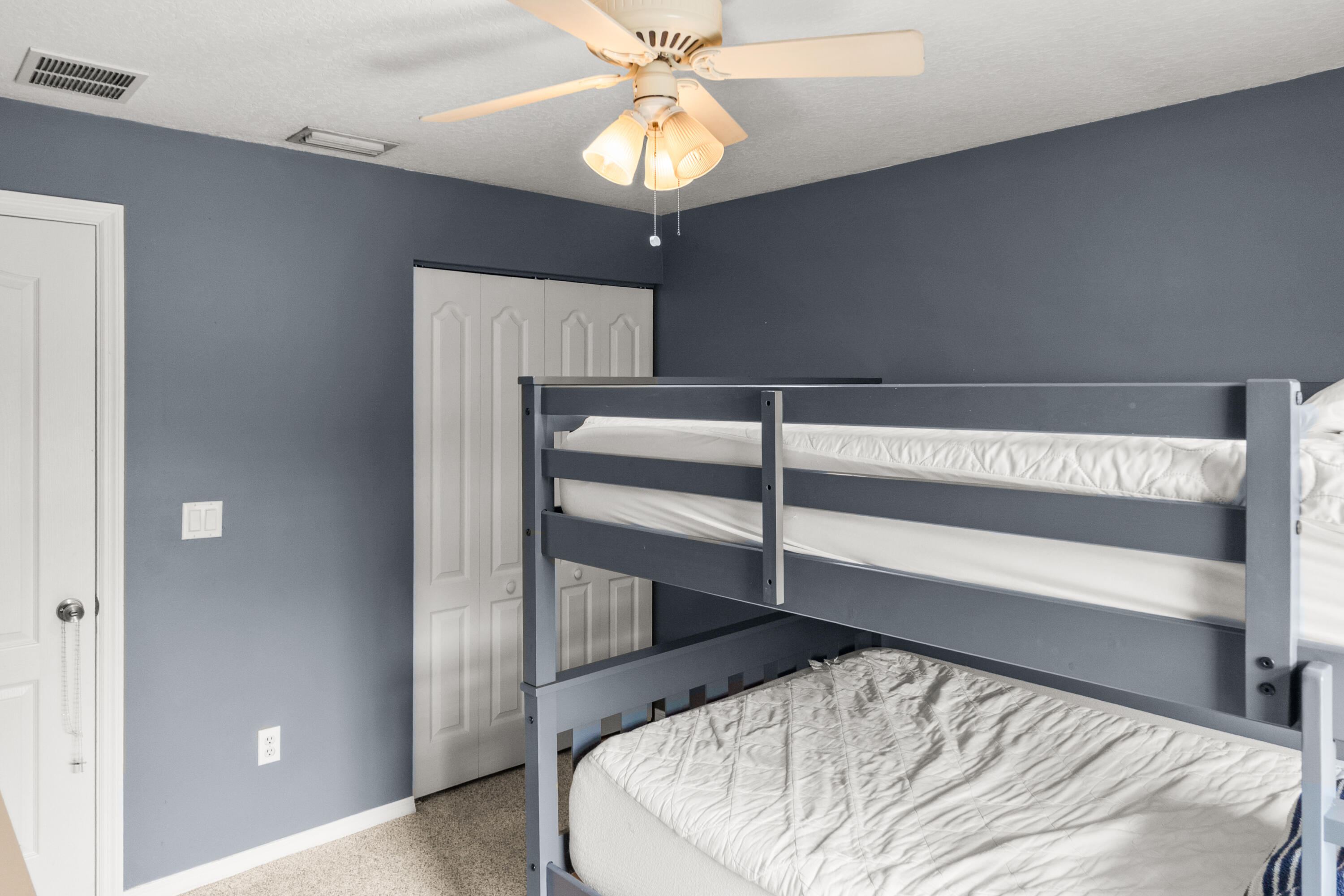 Seminole Estates & Towhomes - Residential