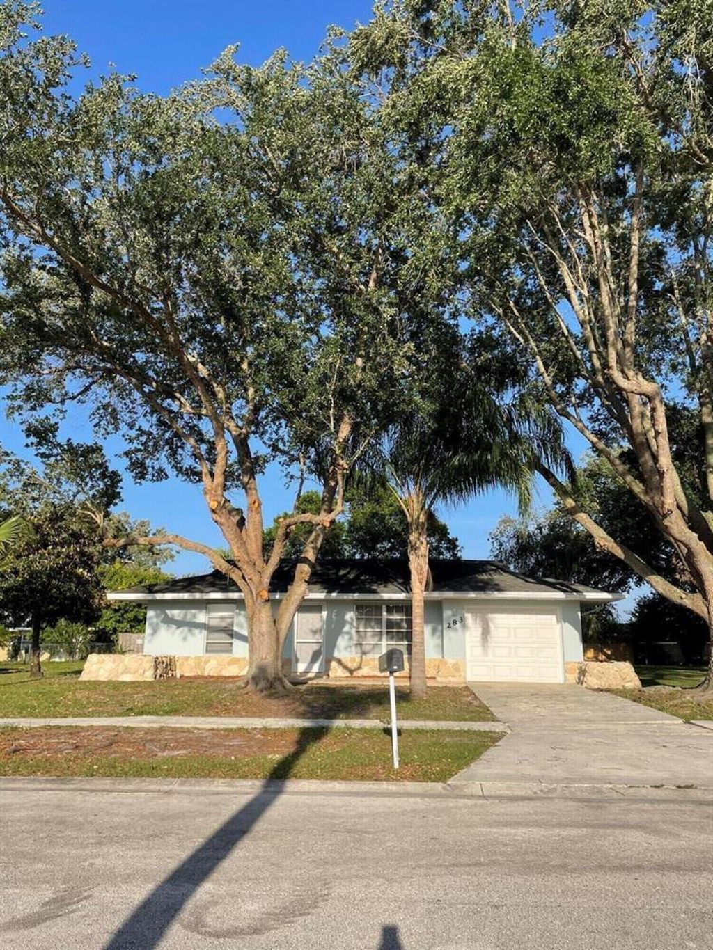 Photo of 283 NE Mainsail Street, Port Saint Lucie, FL 34983 (MLS # R10790829)