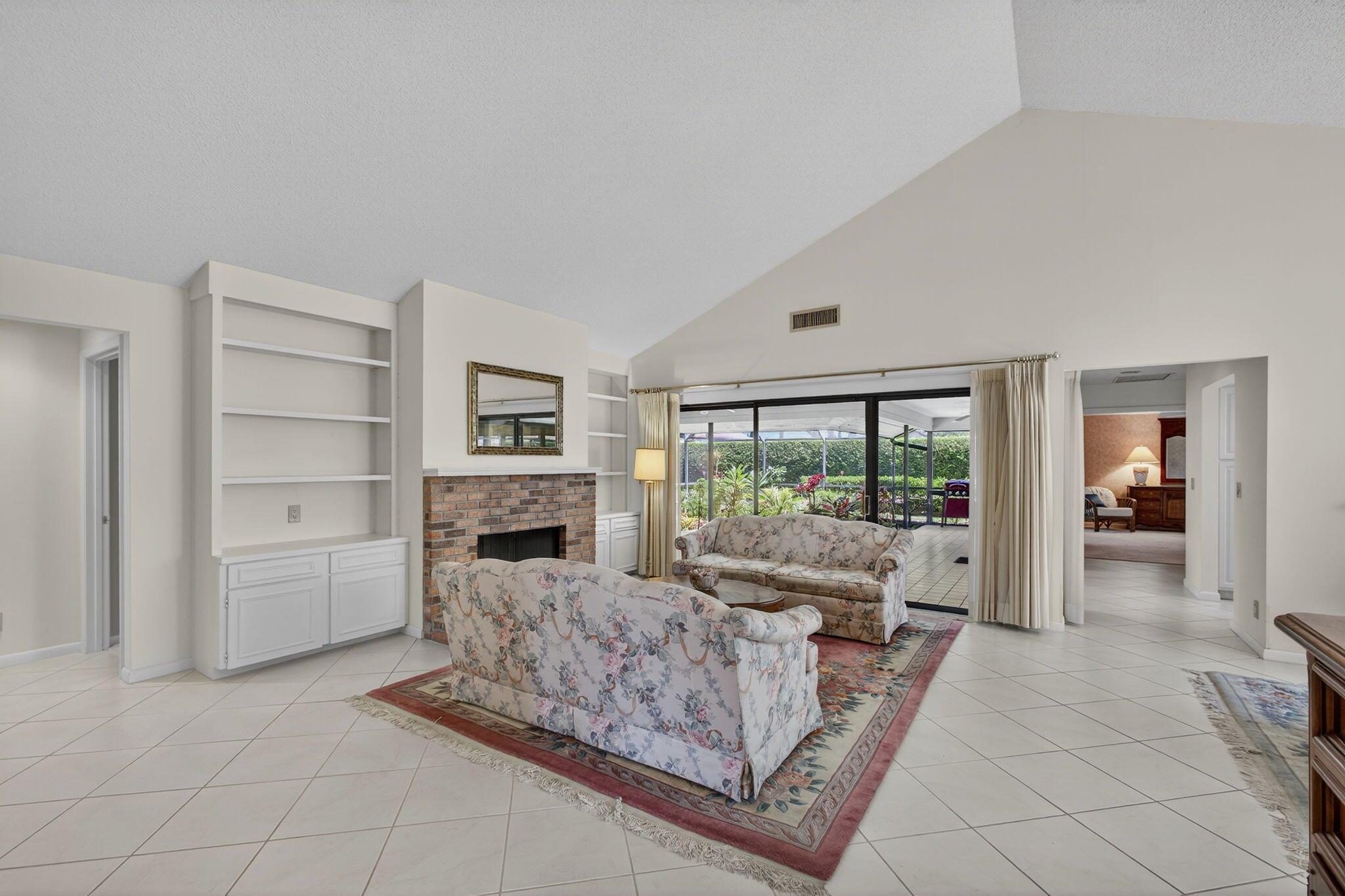 CROSSWINDS AT JONATHANS L - Residential Lease