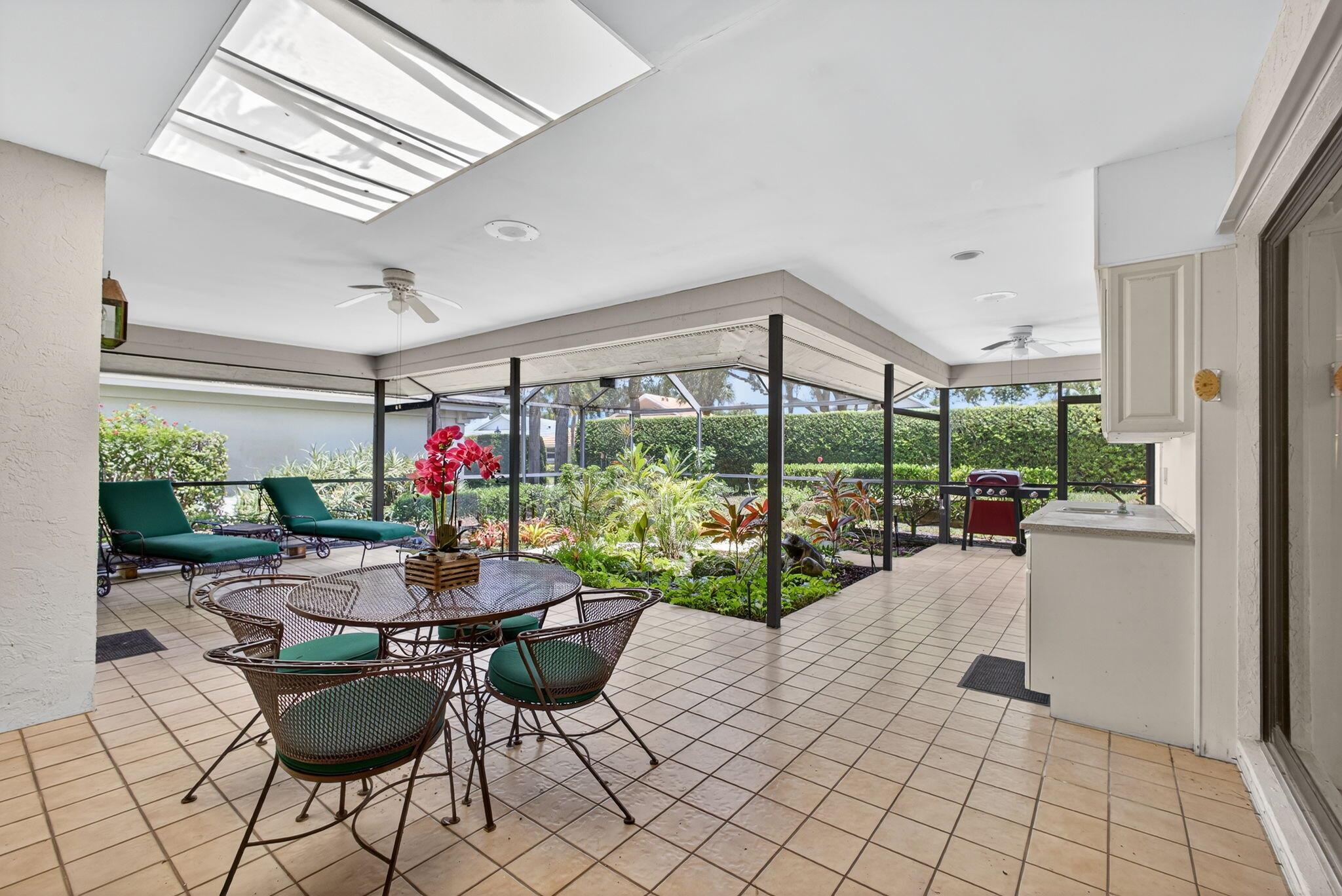 CROSSWINDS AT JONATHANS L - Residential Lease