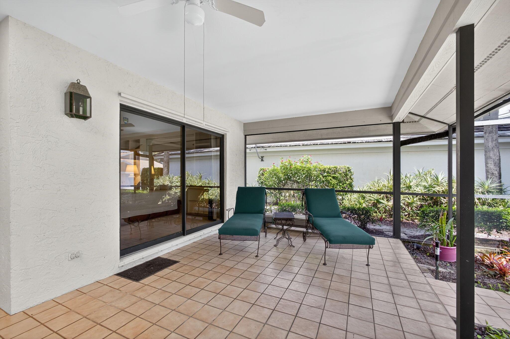 CROSSWINDS AT JONATHANS L - Residential Lease