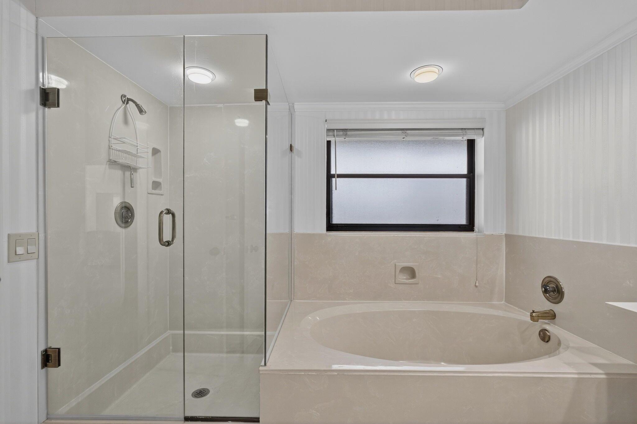 CROSSWINDS AT JONATHANS L - Residential Lease