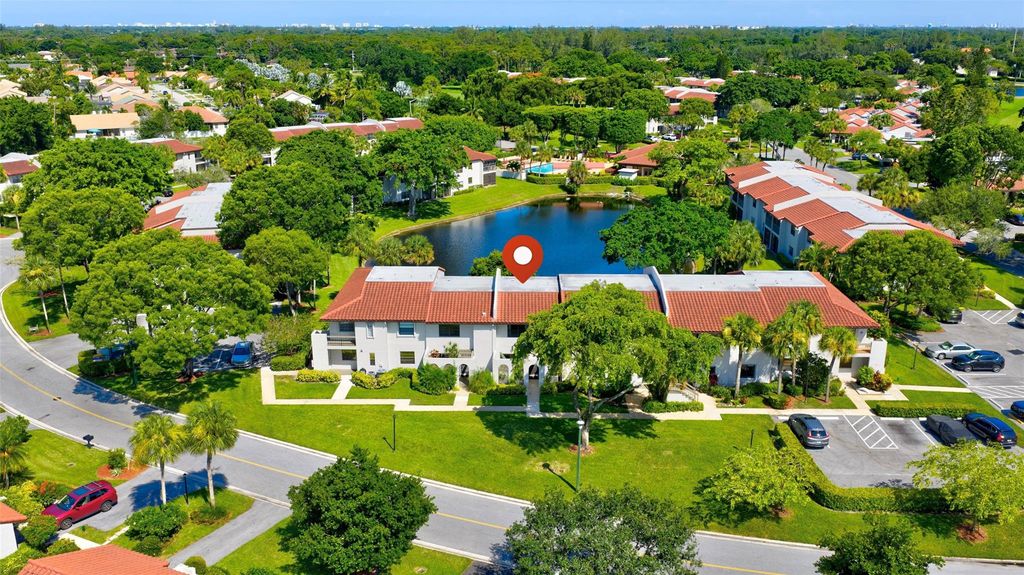 Photo of 9232 Pecky Cypress Lane #2-D, Boca Raton, FL 33428 (MLS # F10543166)